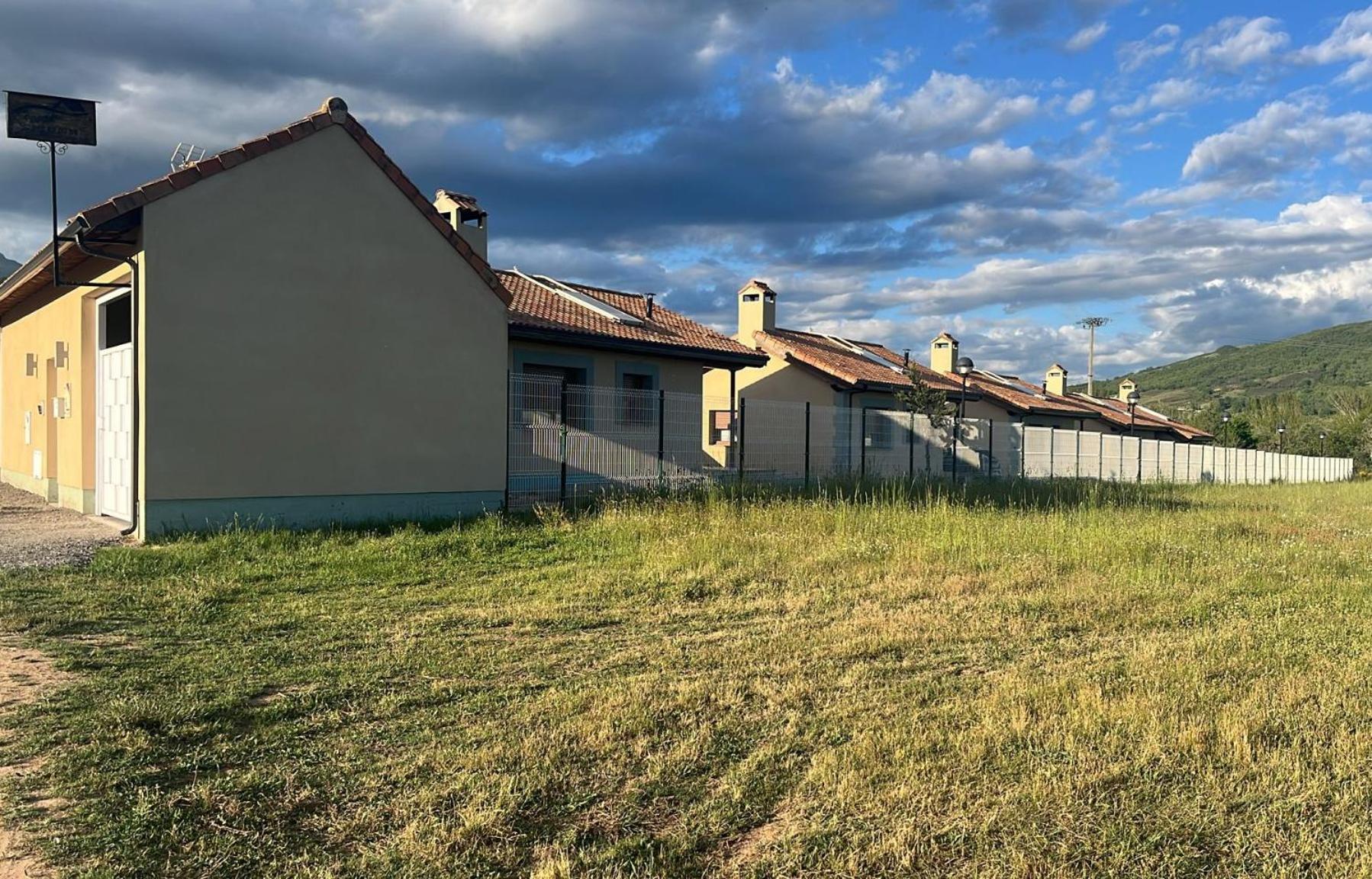 Casas Rurales Cuatro Valles Naredo de Fenar Exterior foto